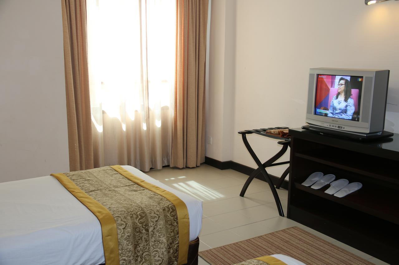Edc Uum Sintok Hotel Sintuk Buitenkant foto