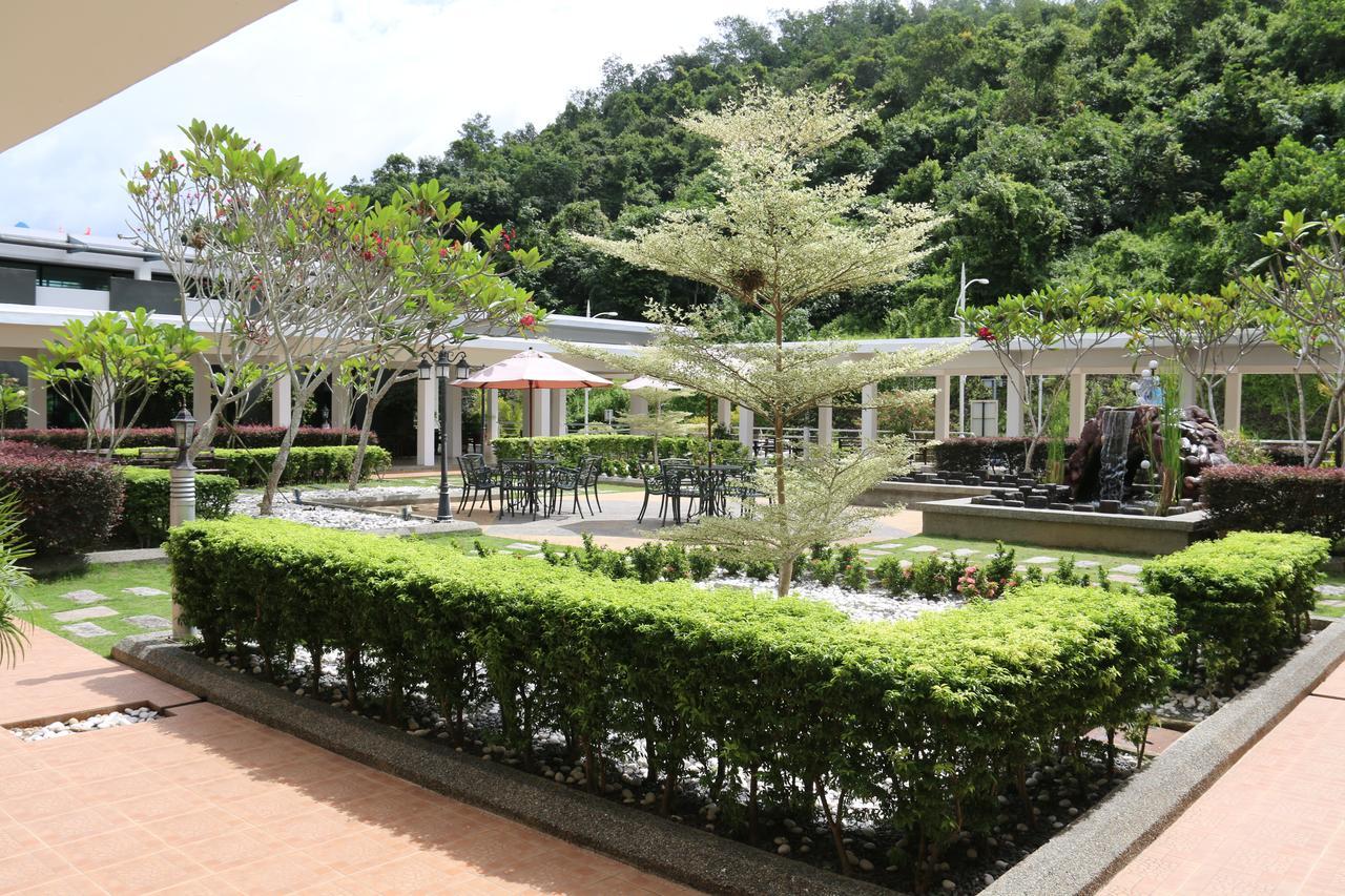 Edc Uum Sintok Hotel Sintuk Buitenkant foto